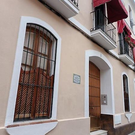 סביליה Apartamento Puerta Real מראה חיצוני תמונה
